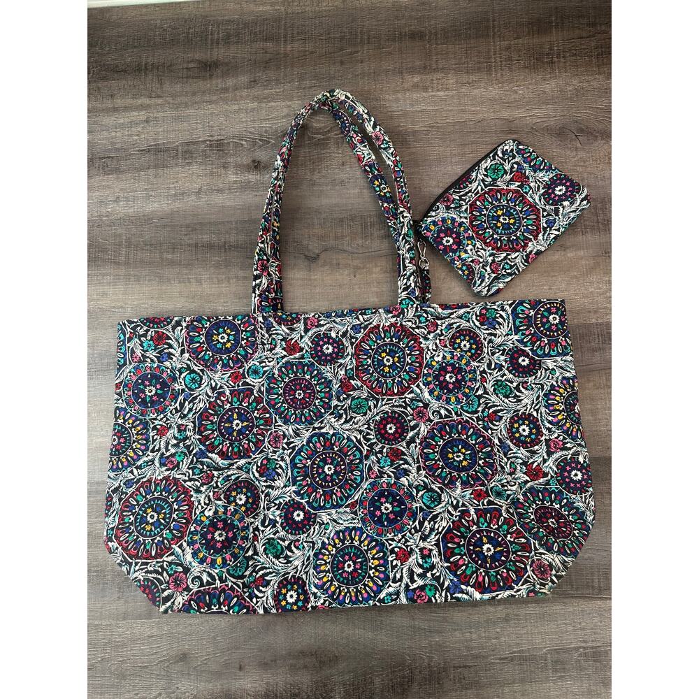Vera Bradley Womens Large Tote Bag Pouch Multi-Color Geometric Shapes 28909-T76